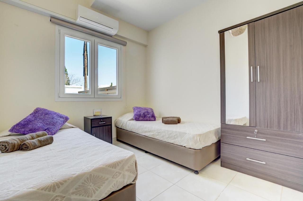Nissi Palms Villa Ayia Napa Bagian luar foto